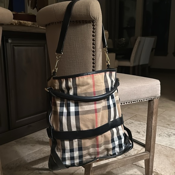 RARE BURBERRY BRIDLE BAG - Picture 10 of 11